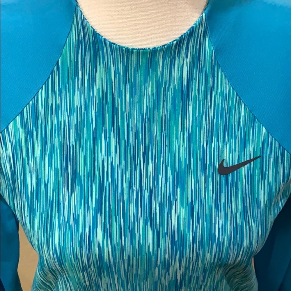 Nike Swim Rashguard - Picture 2 of 6